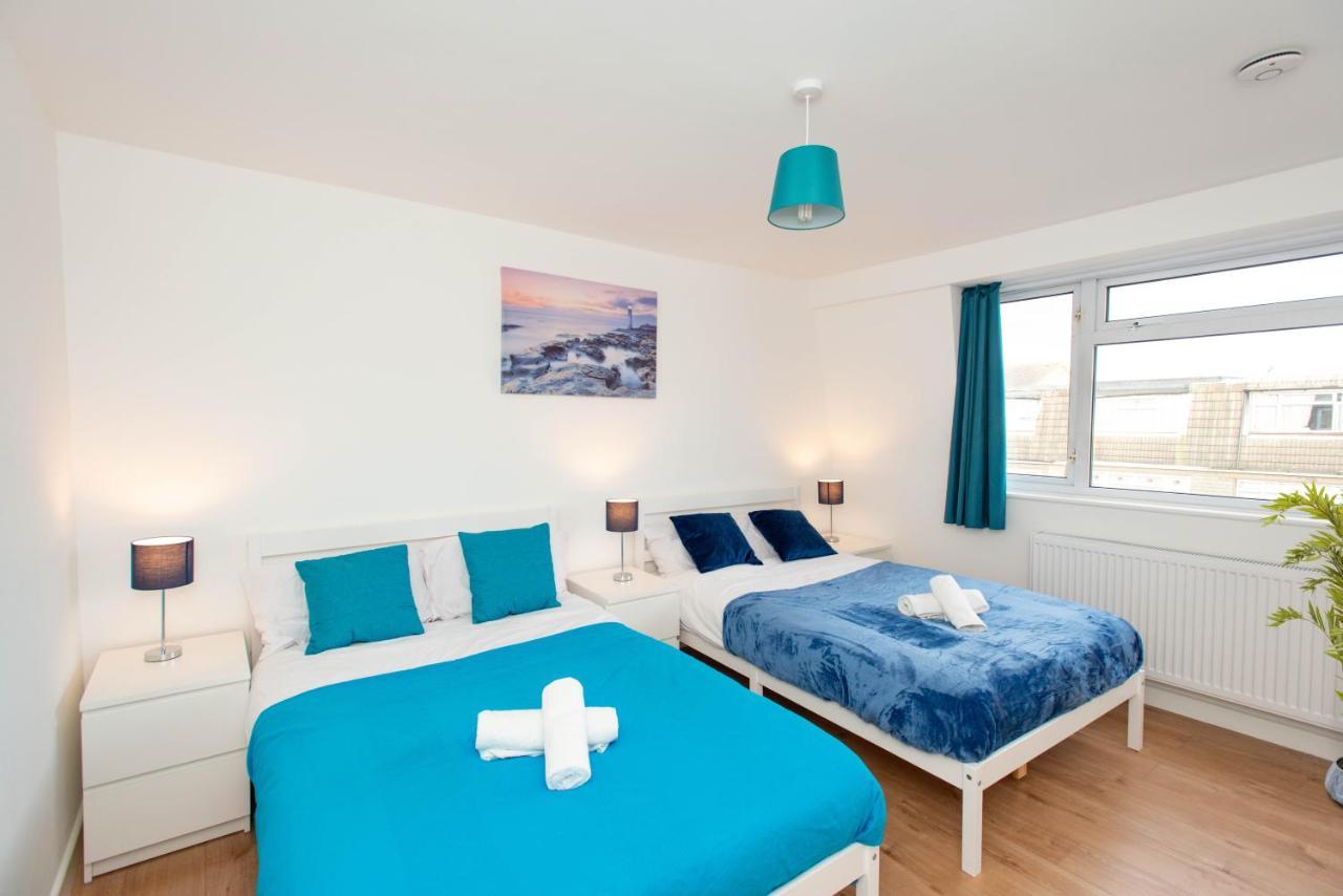 Stunning Four Bedroom House Close To Excel, O2 & Central London With Free Parking Buitenkant foto